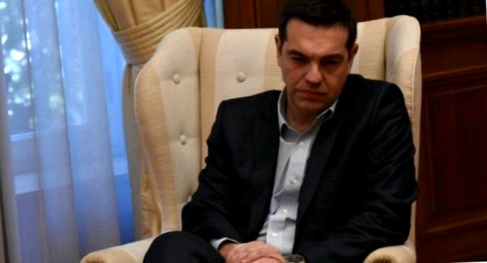 Can a left the policy of Tsipras still defend?